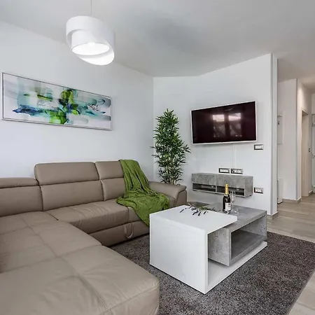 Tatil Evi Milina Višnjan
