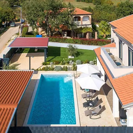 Tatil Evi Milina